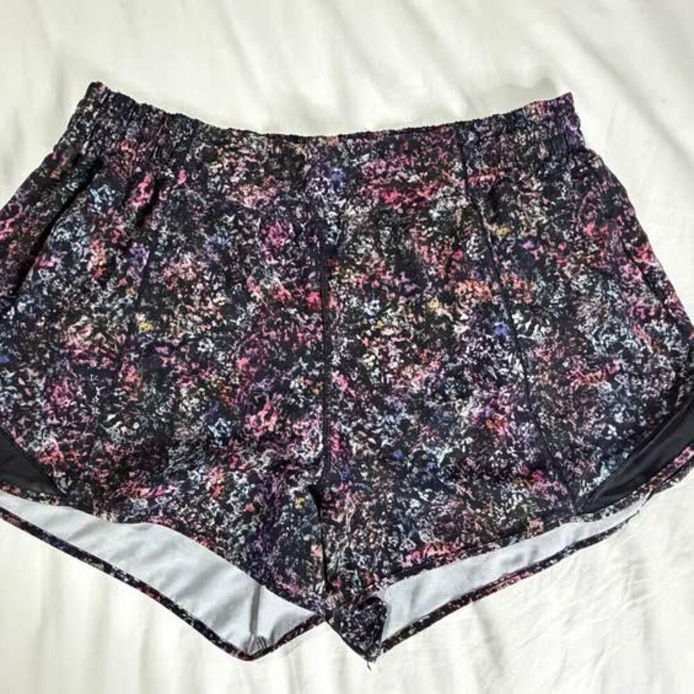 Lululemon Hotty Hot Shorts Floral Print Size 16